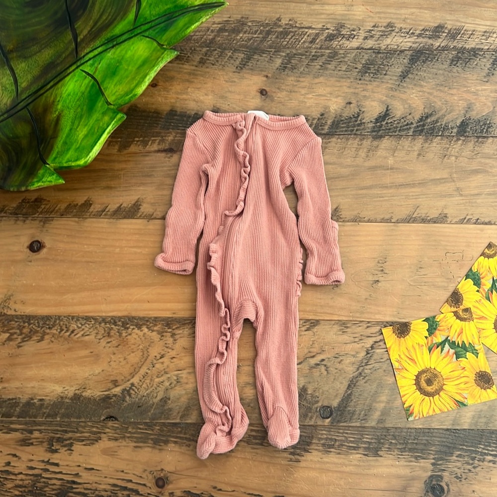 Spearmint Love ruffle zip up onesie 3-6 months. Great condition.